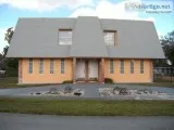 Updated Large Kendall Duplex In Miami Florida.