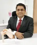 Joint replacement surgeon in mumbai
