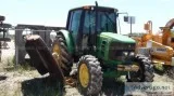 2012 JOHN DEERE 6230