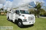 2003 GMC C7500 Service Chassis Bucket Truck