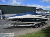 2010 SEA RAY SUNDECK 220