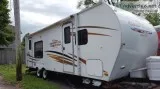 2010 coachmen travel trailer 28 ft power slide out