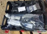UNUSED HUSKIE B65G ELECTRIC JACKHAMMER