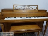 Spinet Piano