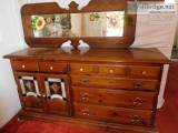 MULTI-DRAWER DRESSERWITH MIRROR