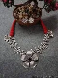 Buy Women Necklaces at Sale Price at Dailybuyys