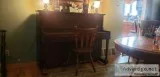 Upright piano