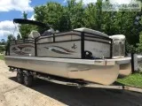 2016 JC Neptoon 23 Sport DSL Tritoon w200 Suzuki. No Trailer.