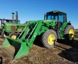 John Deere 7520 Tractor