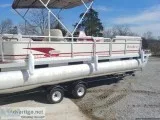 Pontoon Boat