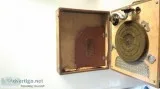 Play a Tune Phonograph by Geid of Chicago. Record Player