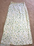 Womens 100% Rayon GreenWhite Floral Skirt by Express Made in USA