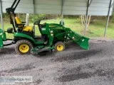 2018 John Deere 1025R