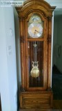 Grandfather clock..beautiful Oak..
