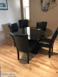 Pedestal glass top dining table round