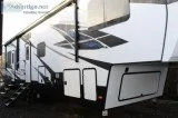 2019 Dutchmen Voltage 3705