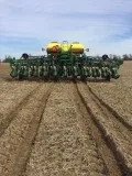 John Deere 1790 CCS Planter