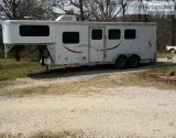 2004 CM LEGACY ONE OWNER