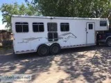 2005 Logan XT 4 horse trailer