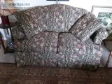 UPHOLSTERED &quotLOVE SEAT&quot Almost New