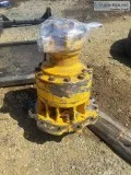 John Deere 790D Excavator Swing Motor w Swing Drive Assembly Kaw