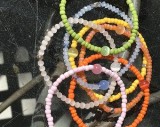 RETRO LOVE BEADS