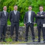 Business Anzug zu einem sehr attraktiven Preis kaufen