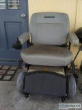 Used one time good condition hooveround remote chair weight capi