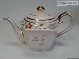 VINTAGE 1958 SADLER TEAPOT