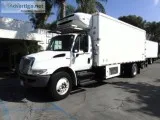 2009 International 4300 20  Reefer with Aluminum Liftgate