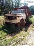 Dump truck
