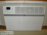 5 day old 10100 BTU air conditioner for sale
