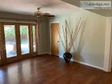SPACIOUS 2BRMS LARGE LIVING ROOM UPDATED KITCHEN NEW APPLIANCES 