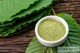 Kratom and crushed leaves