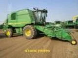 2009 John Deere T670 Combine