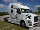 VOLVO VNL 780 STK 1945