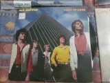 RECORDS - AIR SUPPLY  &quot LOST IN LOVE &quot  - 1980 - VINYL R