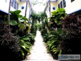 1bedroom unfurnished 4 blocks to the beach