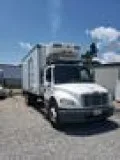 2008 Freightliner Buisness Class M2 106 With 18  Refrigerated Bo