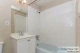 Spacious 4 Beds 2 Baths (Woodside)