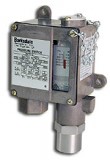 PRESSURE SWITCHES