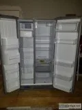 Brand new never used.. 25cf 1400 Refrigerator Less than 2 weeks 