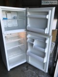 10cf mini apartment fridge