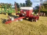 Case 900 Corn Planter