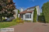 Superbe cottage de 4 chambres face &agrave un parc Vieux-Longueu