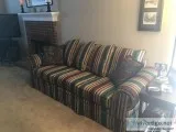 90&rdquo couch
