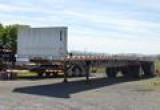 2006 Reitnouer Flatbed Trailer