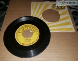 Elvis Presley Sun Record (1955)