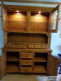 Broyhill China Hutch