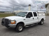 2001 Ford F-250 SD XL Crew Cab Short Bed 4WD